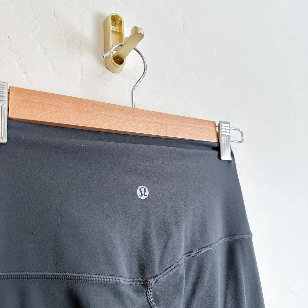 Lululemon | Align High-Rise 23